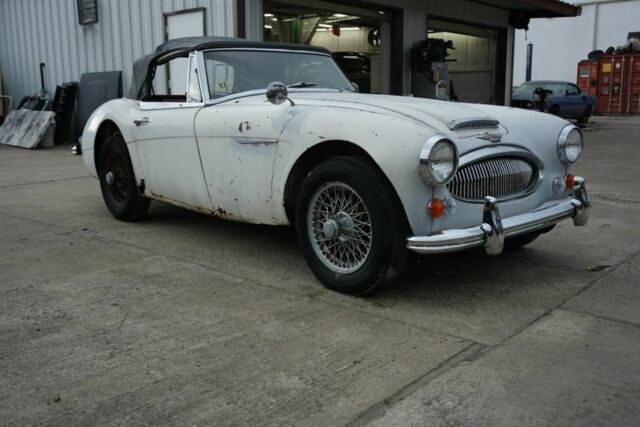 Austin Healey BJ-8 1967 image number 9