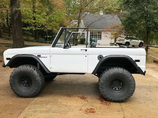 Ford Bronco 1975 image number 27