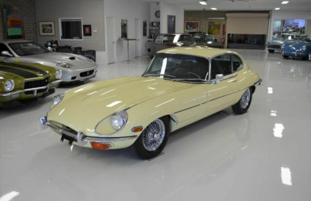 Jaguar XKE Coupe 2 2 1970 image number 25