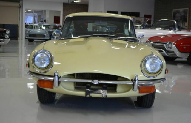 Jaguar XKE Coupe 2 2 1970 image number 39