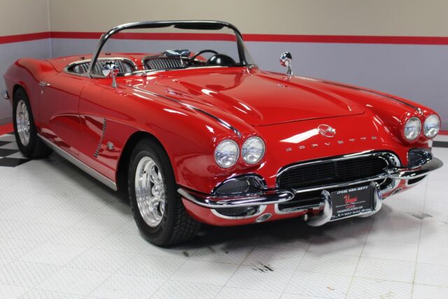 Chevrolet Corvette 1962 image number 26