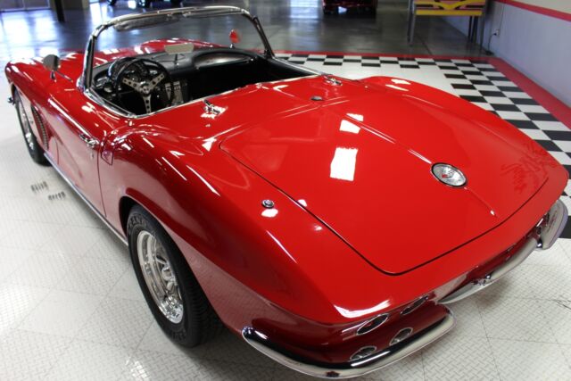 Chevrolet Corvette 1962 image number 6