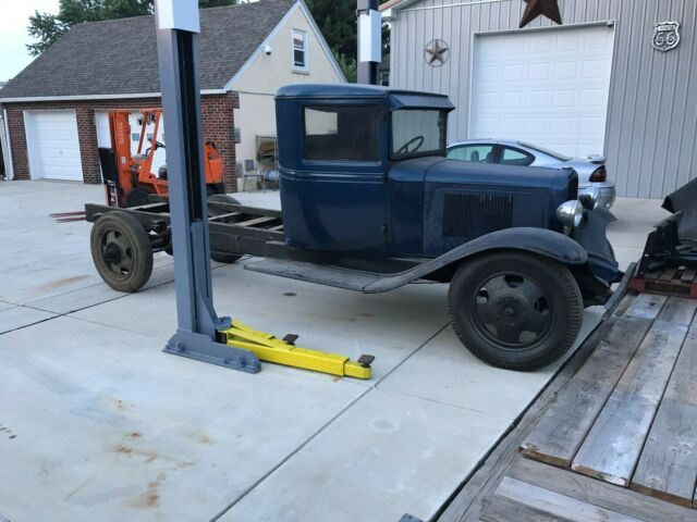 Chevrolet C/K Pickup 3500 1934 image number 11