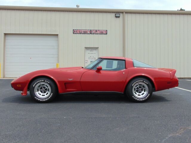 Chevrolet Corvette 1979 image number 3