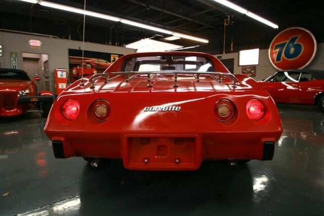 Chevrolet Corvette 1976 image number 26