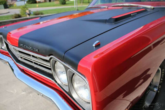 Plymouth Road Runner 1969 image number 18