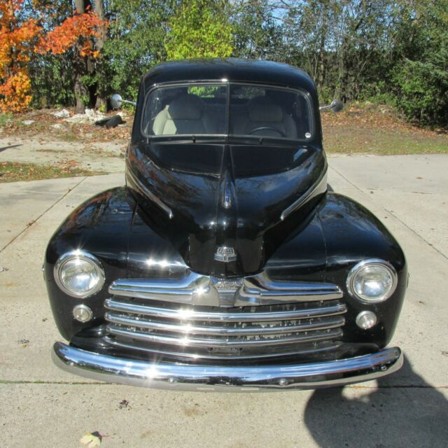 Ford coupe 1947 image number 16