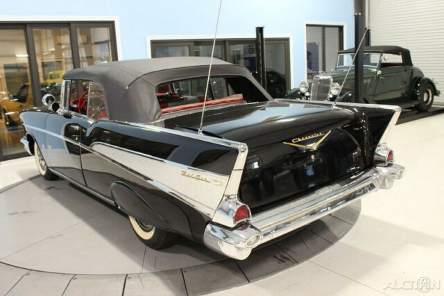 Chevrolet Bel Air/150/210 1957 image number 16