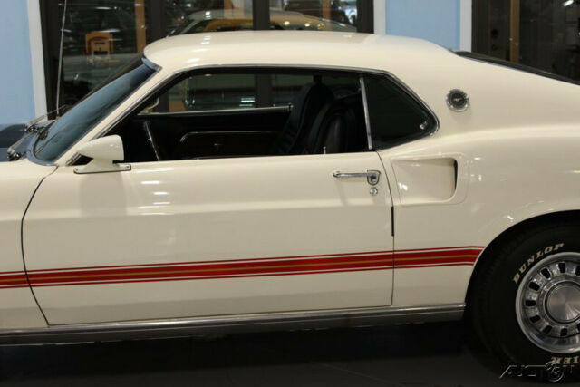 Ford Mustang 1969 image number 15