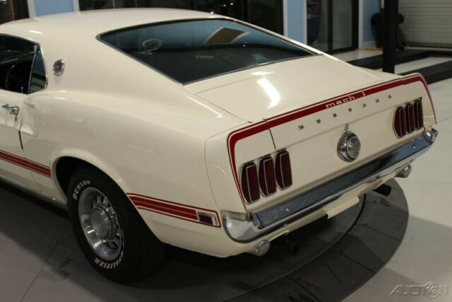 Ford Mustang 1969 image number 17