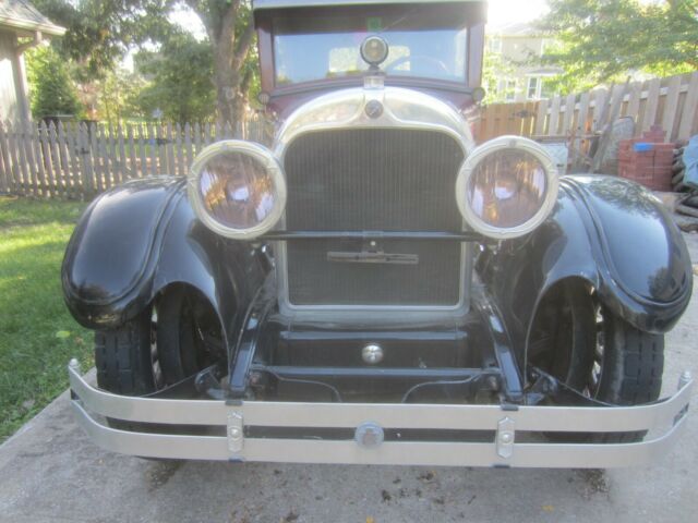 Cadillac V-63 1925 image number 1