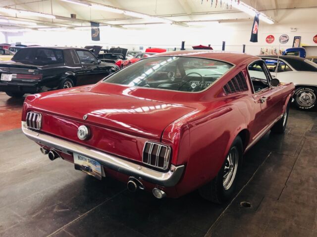 Ford Mustang 1966 image number 37