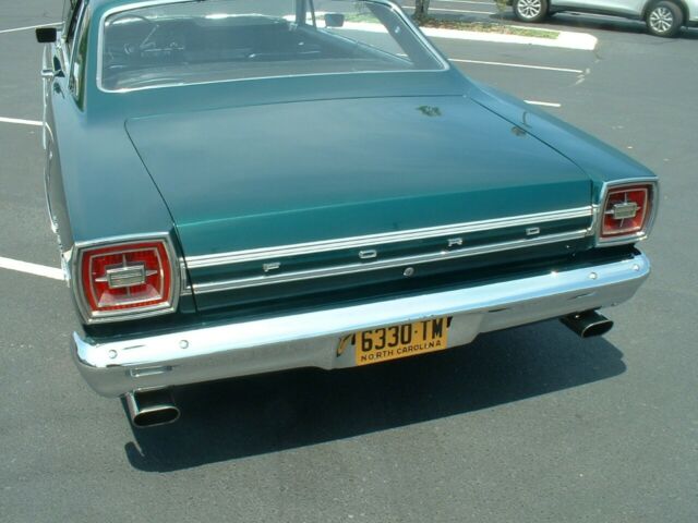 Ford Galaxie 1966 image number 21