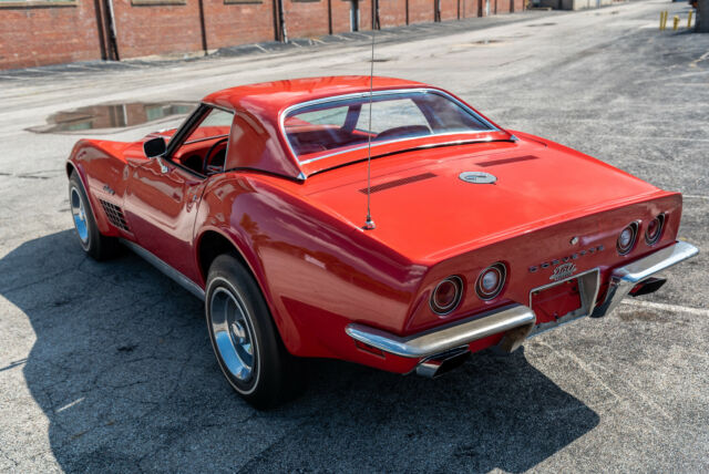 Chevrolet Corvette 1972 image number 28