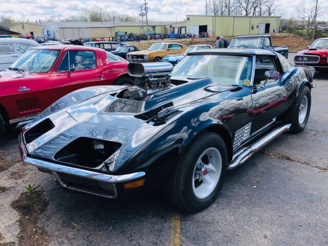 Chevrolet Corvette 1970 image number 12