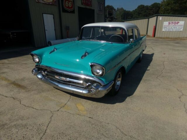 Chevrolet Bel Air/150/210 1957 image number 7