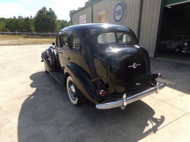 Buick Roadmaster 1936 image number 25