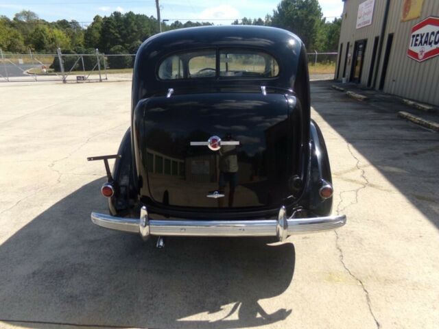 Buick Roadmaster 1936 image number 26