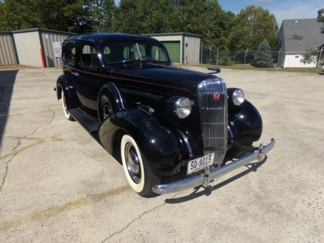 Buick Roadmaster 1936 image number 29