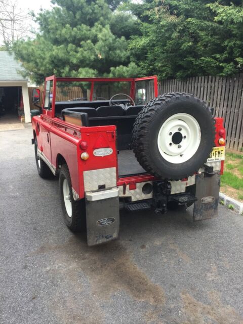 Land Rover Defender 1972 image number 13