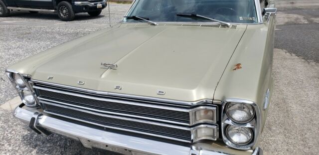 Ford Galaxie 1966 image number 18