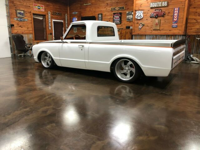 Chevrolet C-10 1967 image number 29