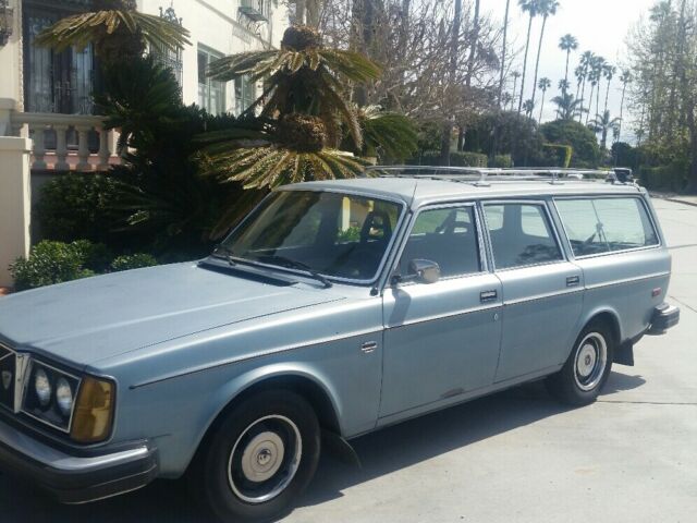 Volvo 240 1979 image number 21