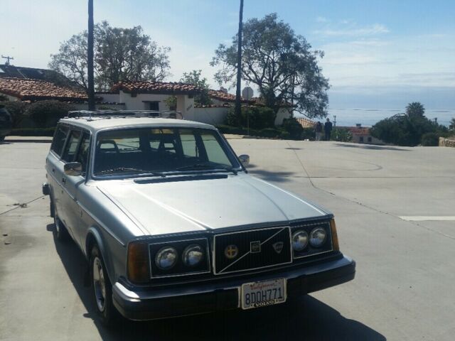 Volvo 240 1979 image number 22