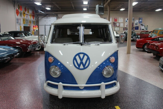 Volkswagen Westfalia Camper Bus 1965 image number 1