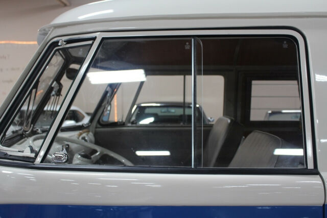 Volkswagen Westfalia Camper Bus 1965 image number 20