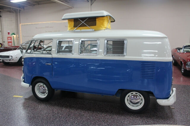 Volkswagen Westfalia Camper Bus 1965 image number 28