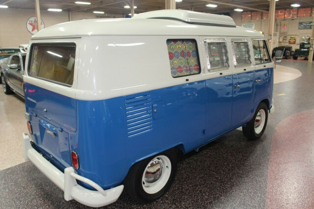 Volkswagen Westfalia Camper Bus 1965 image number 30