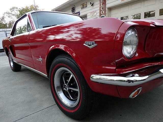 Ford Mustang 1966 image number 17