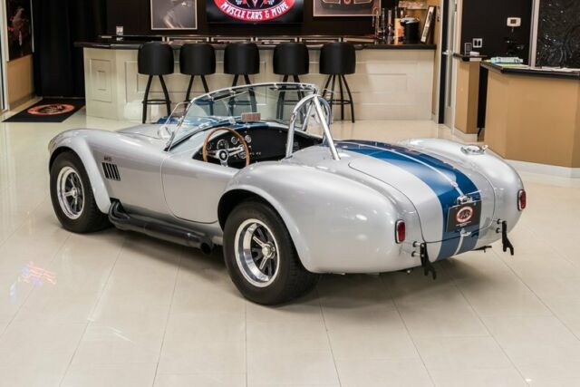 Shelby Cobra 1965 image number 15