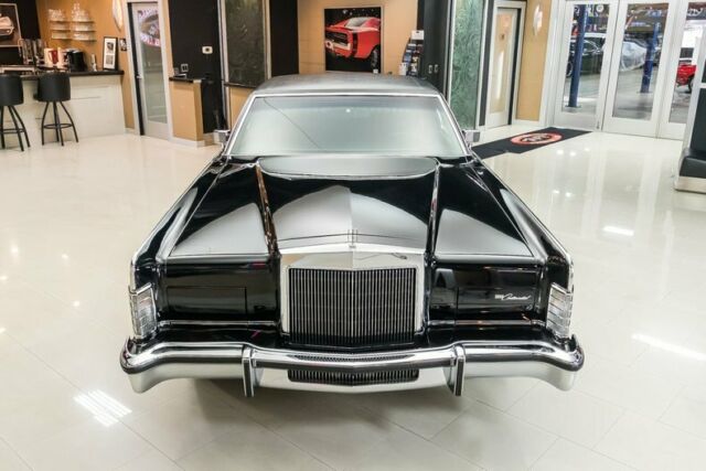 Lincoln Continental 1977 image number 28