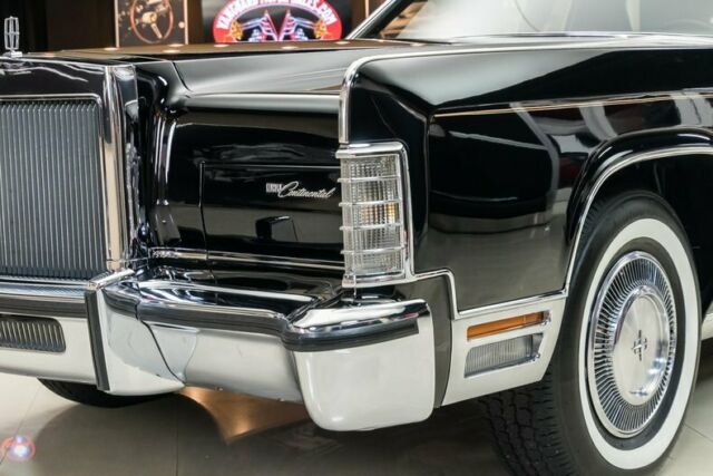 Lincoln Continental 1977 image number 45