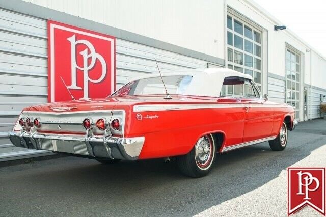 Chevrolet Impala 1962 image number 16