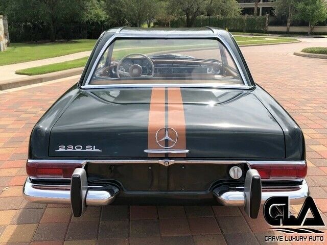 Mercedes-Benz 230SL Roadster 1966 image number 13