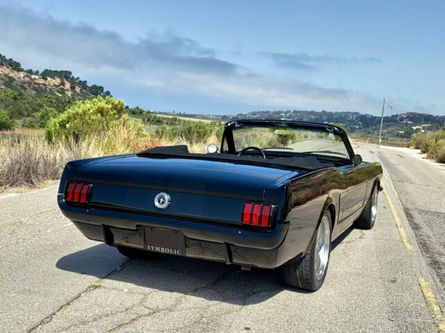 Ford Mustang 1965 image number 12