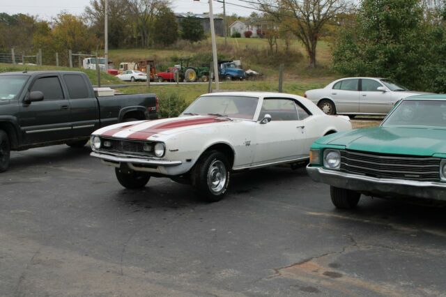 Chevrolet Camaro 1968 image number 2