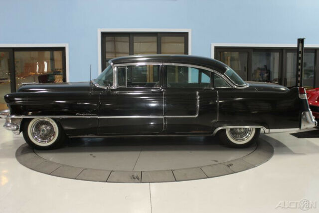 Cadillac Series 62 1955 image number 1