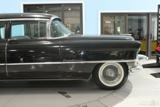 Cadillac Series 62 1955 image number 21