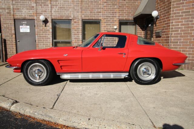 Chevrolet Corvette 1964 image number 1