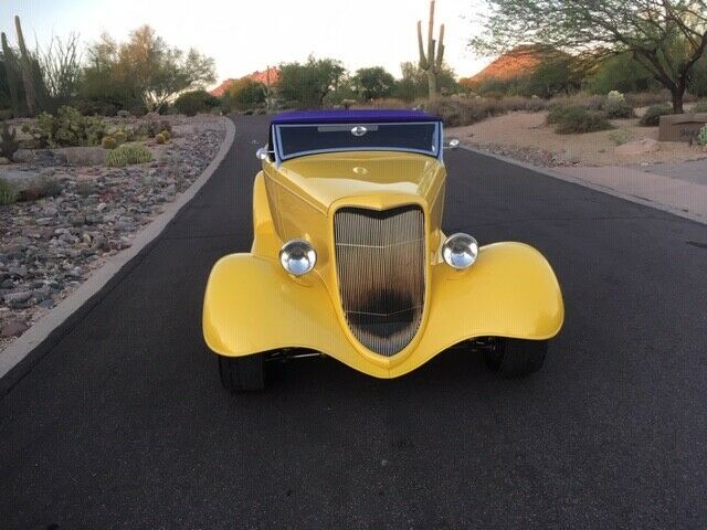 Ford Roadster 1934 image number 1