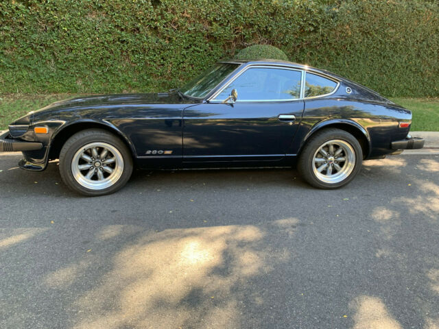 Datsun Z-Series 1977 image number 8