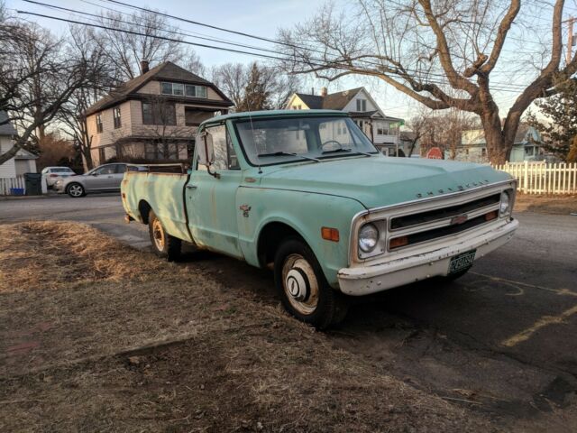 Chevrolet C/K Pickup 2500 1968 image number 0