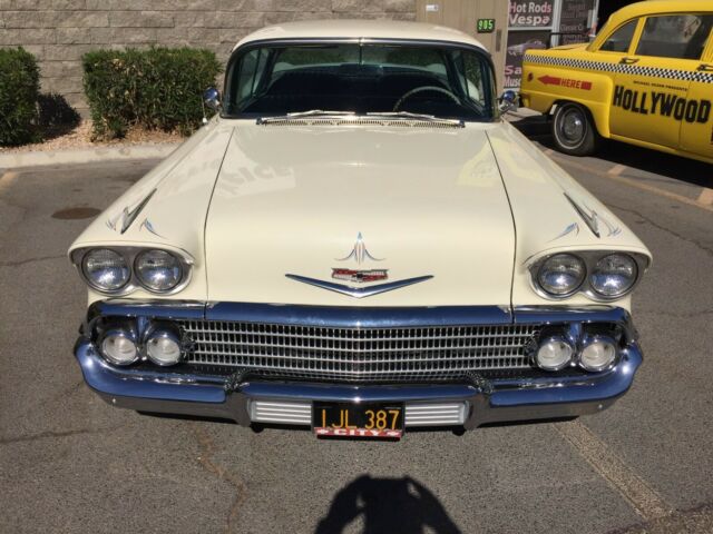 Chevrolet Impala 1958 image number 1