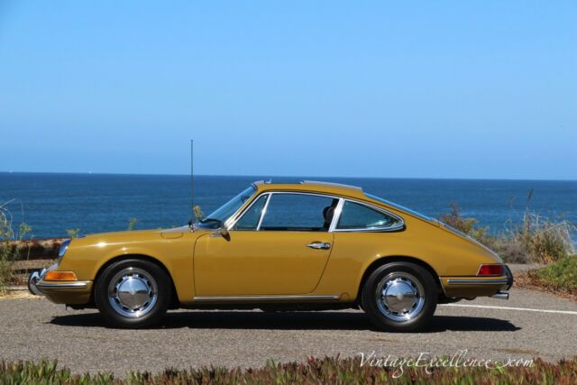 Porsche 912 1969 image number 1