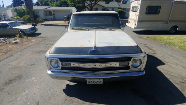 Chevrolet C-10 1969 image number 2