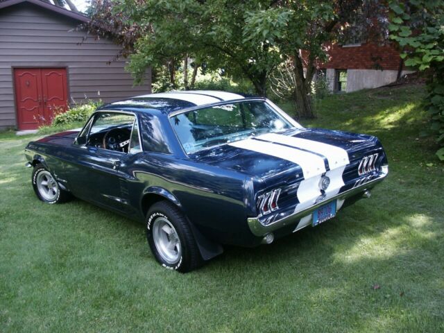 Ford Mustang 1967 image number 36